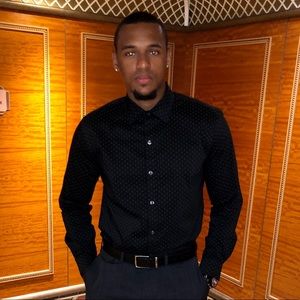 Meet your Posher, Dominique